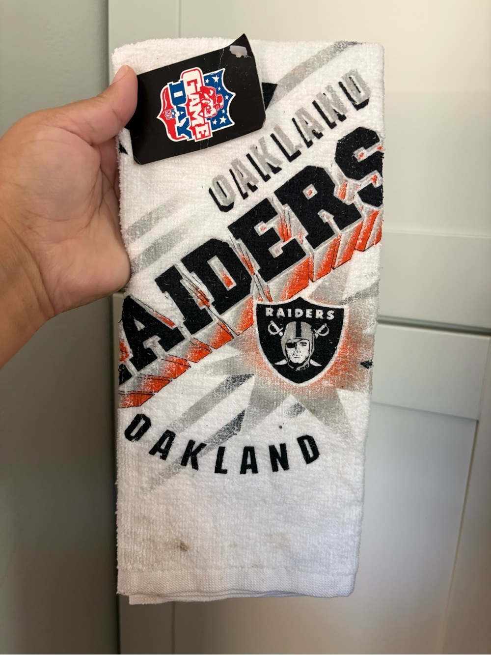 vintage Oakland Raiders NFL 1997 Kitchen Dish Towel New Old Stock